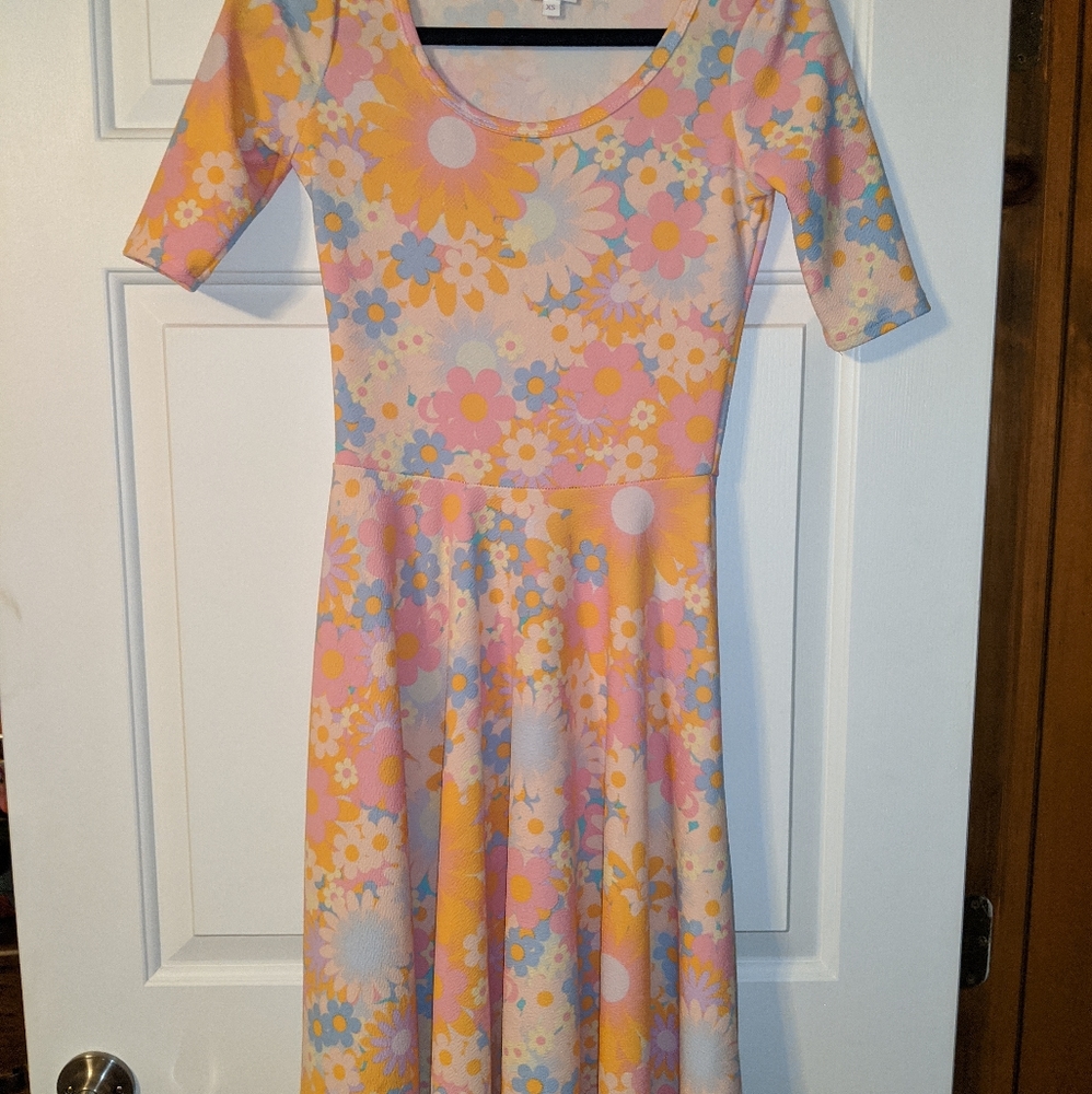 LuLaRoe Nicole XS